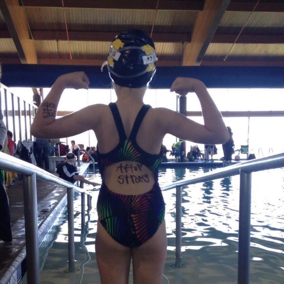 Meet your Posher, Tracy - Picture 1 of 1